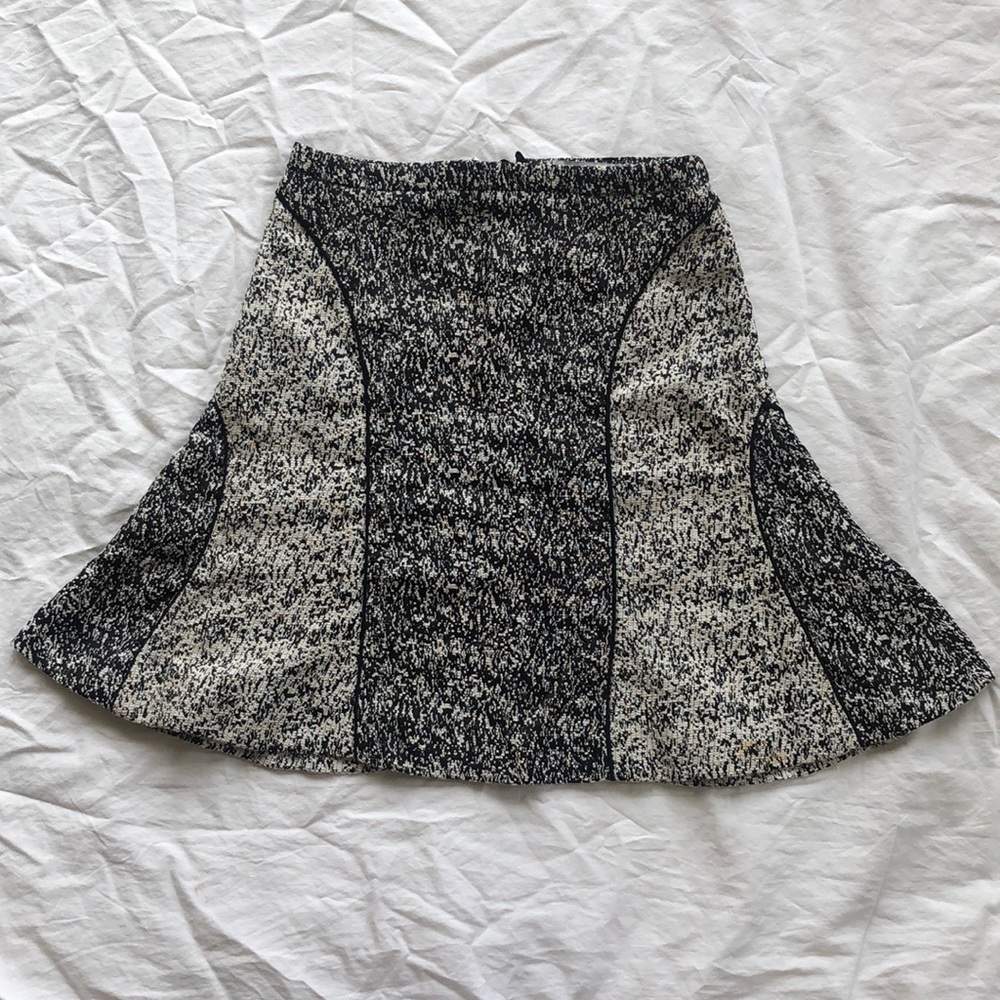 H&M Zip Up Skirt Size 2 - Preppy